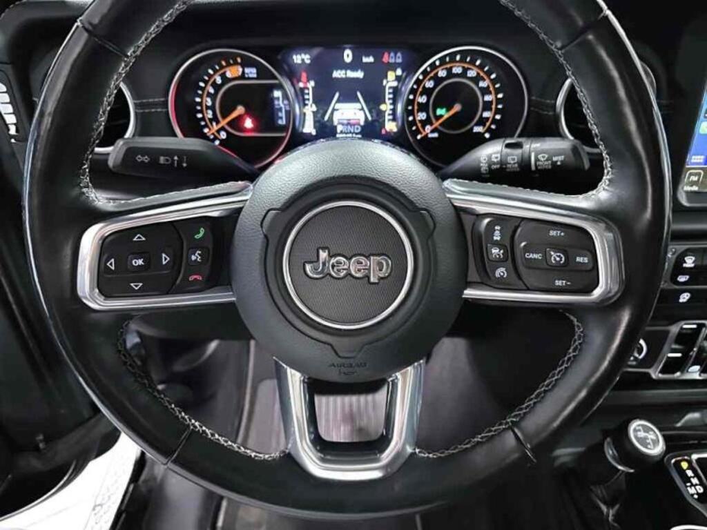 Jeep Wrangler 19