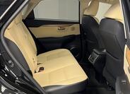 Lexus NX 300h 10