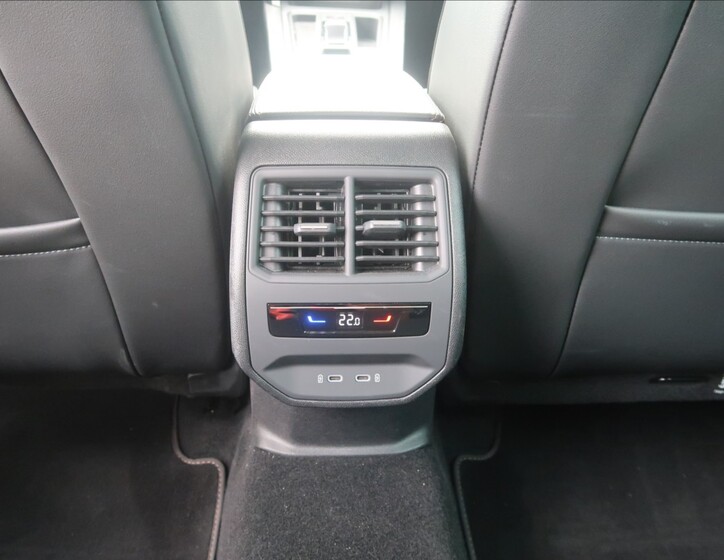 Cupra Formentor 23