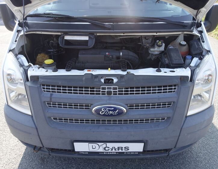 Ford Transit 19