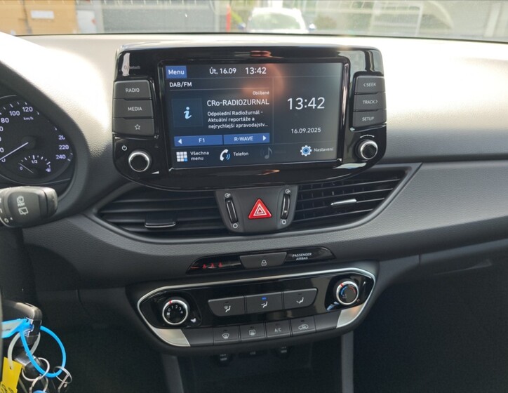 Hyundai i30 9
