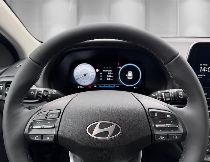 Hyundai i30 16