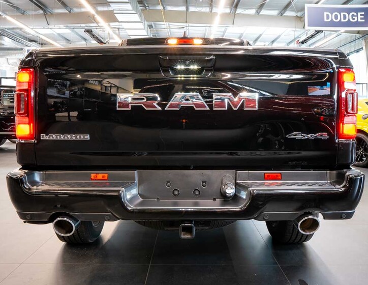 Dodge RAM 4