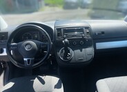 Volkswagen Multivan 9