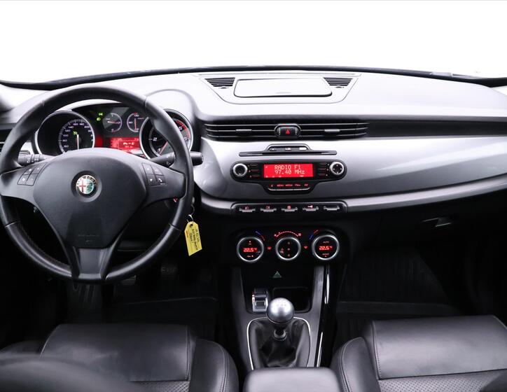 Alfa Romeo Giulietta 30