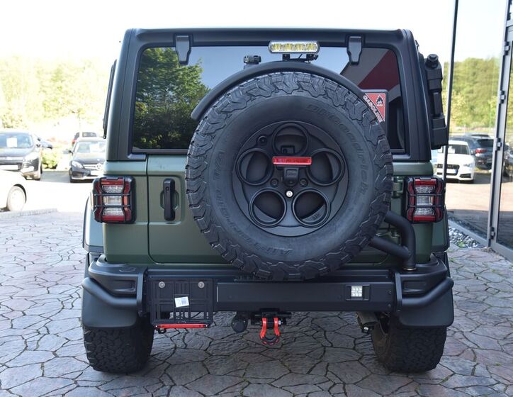 Jeep Wrangler 21