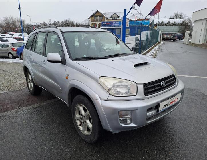 Toyota RAV4 2