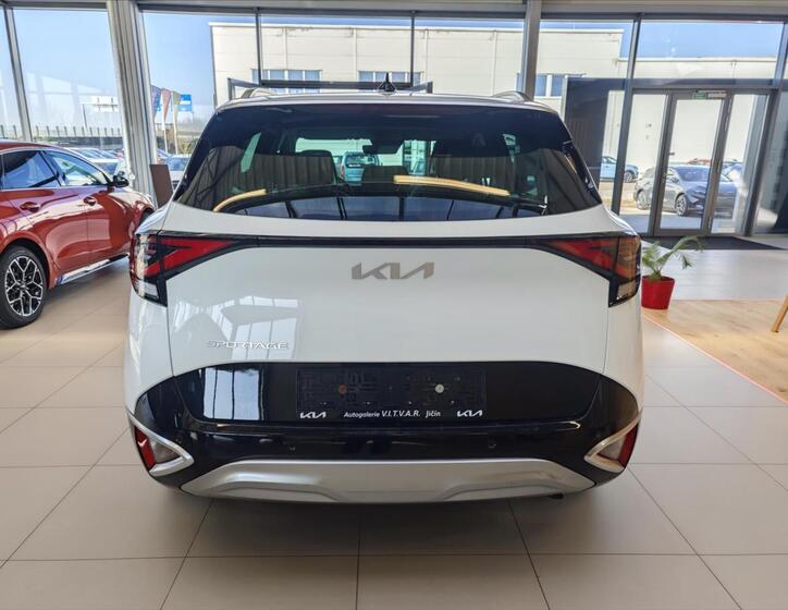 KIA Sportage 4