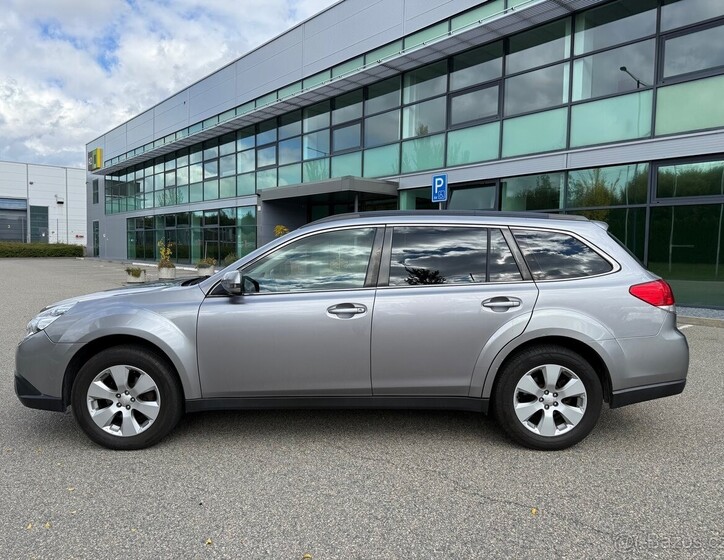 Subaru Outback 10