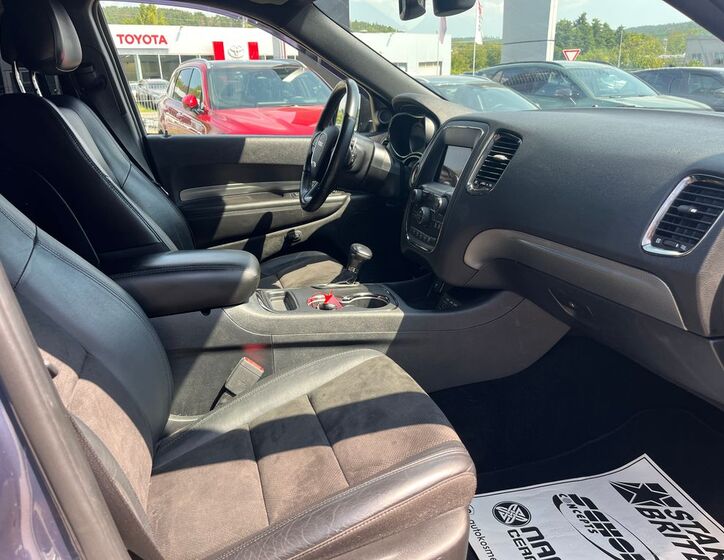 Dodge Durango 8