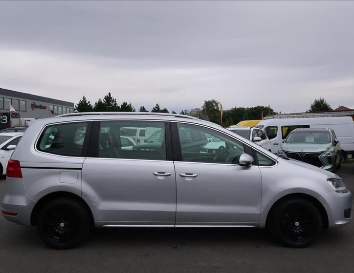 Volkswagen Sharan 5