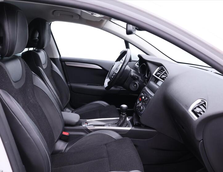 Citroën C4 13