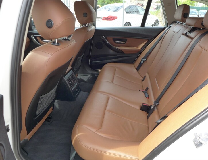 BMW Řada 3 27