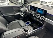 Mercedes-Benz GLB 12