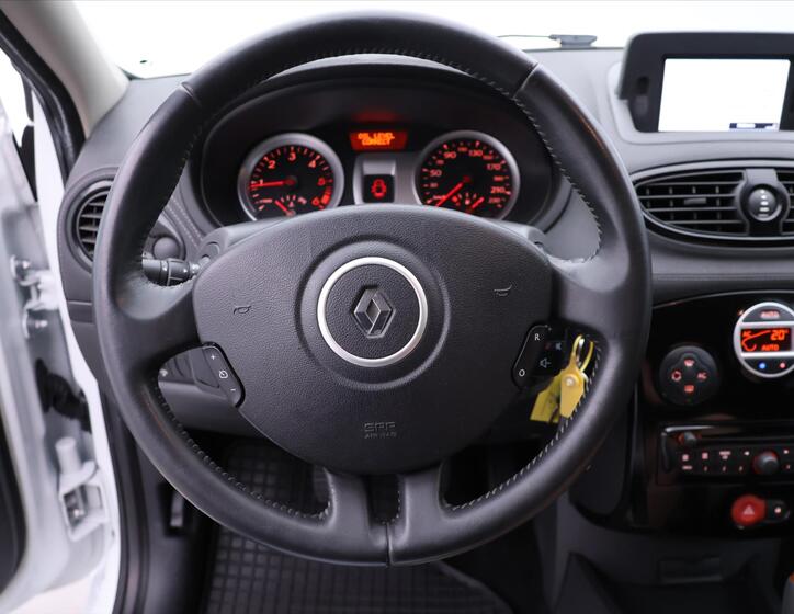 Renault Clio 17