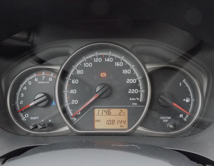 Toyota Yaris 18