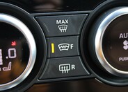 Land Rover Discovery 18