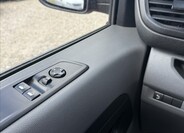 Peugeot Traveller 16