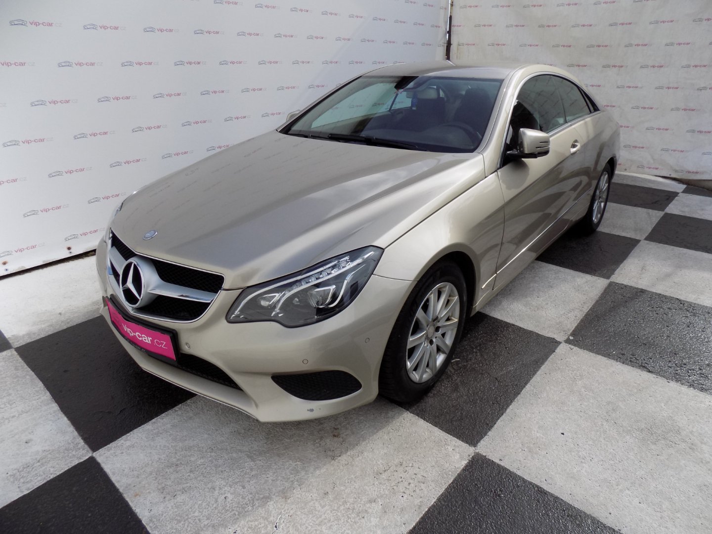 Mercedes-Benz Třídy E