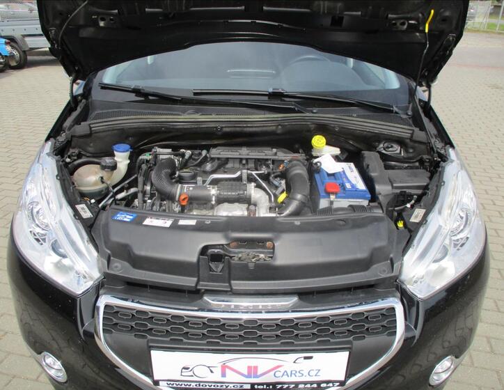 Peugeot 208 26