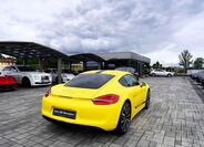 Porsche Cayman 6