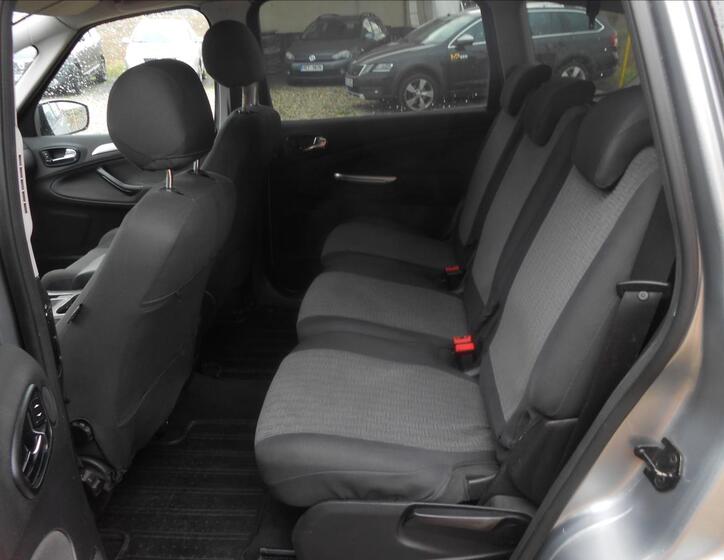 Ford S-MAX 16