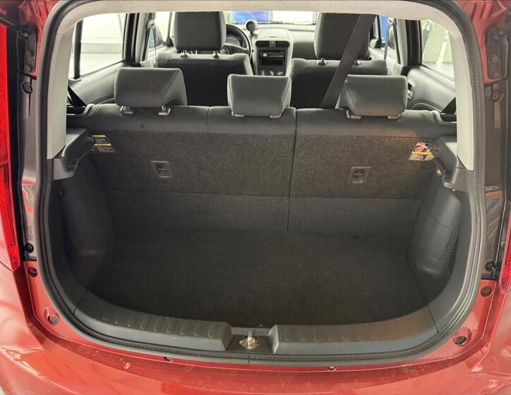 Suzuki Splash 19