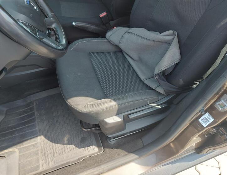 Dacia Duster 12