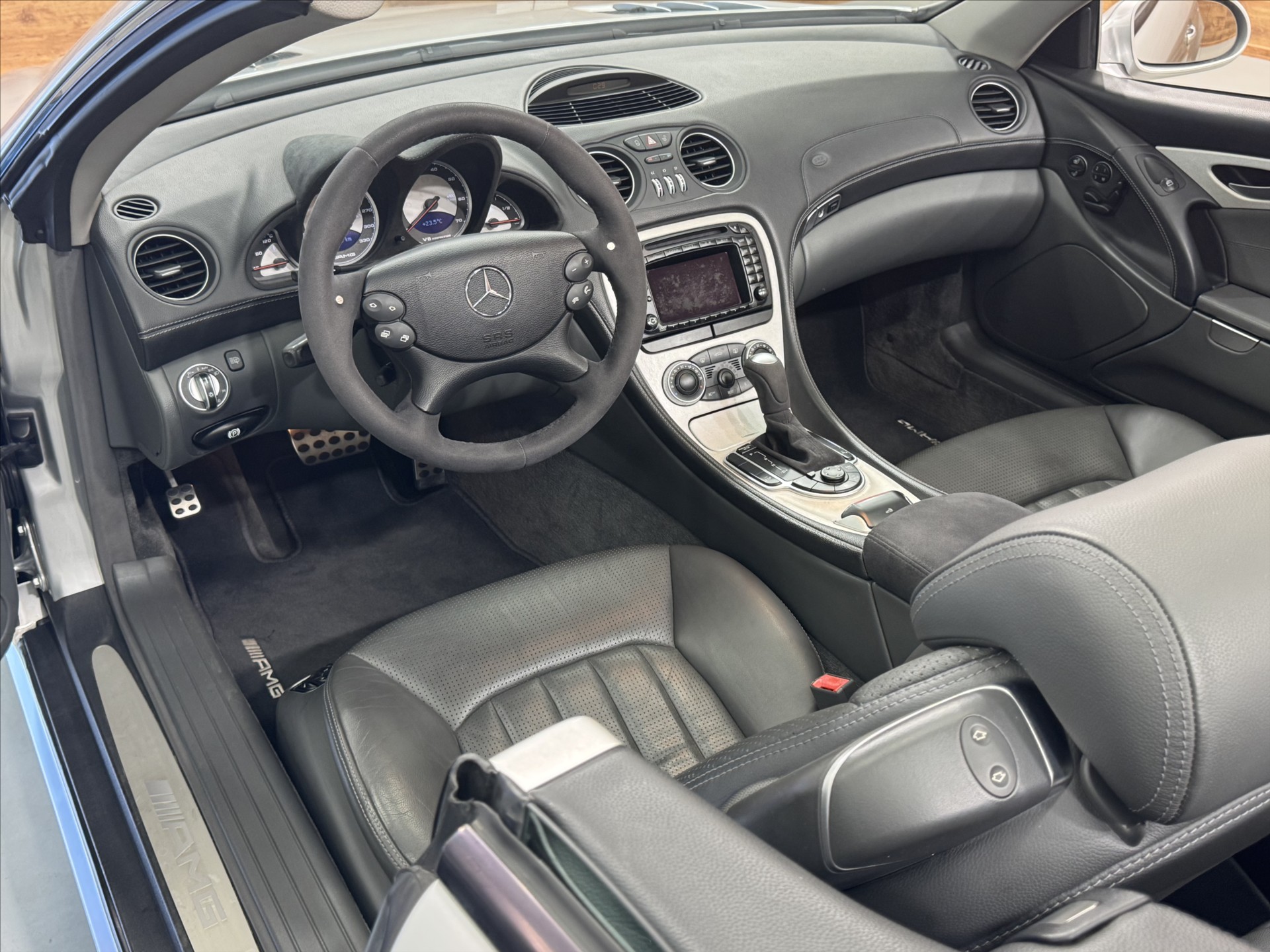 Mercedes-Benz SL