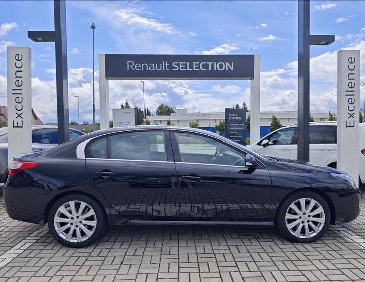 Renault Latitude 7