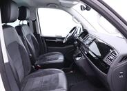 Volkswagen Multivan 12