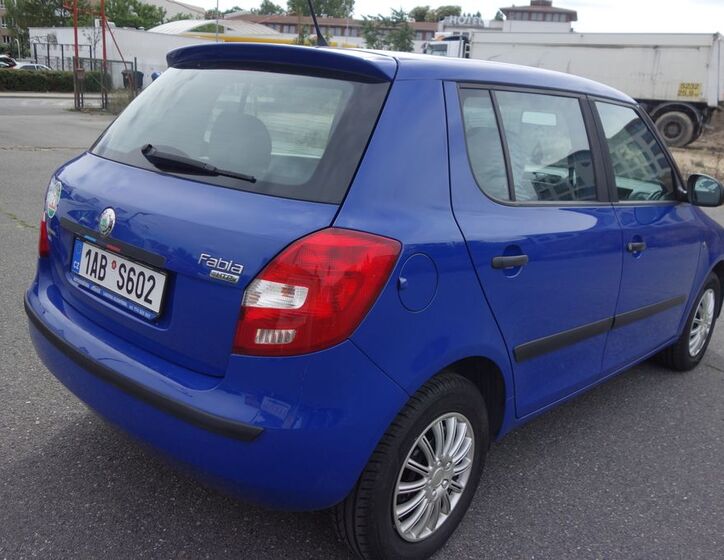 Škoda Fabia 16