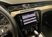Volkswagen Passat 9