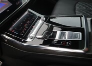 Audi Q8 26
