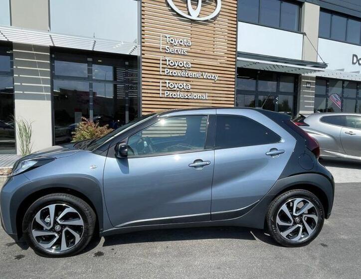 Toyota Aygo 5