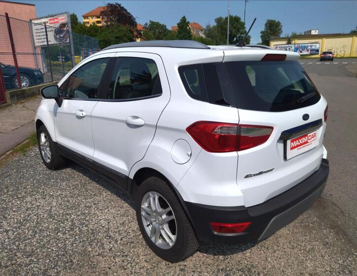 Ford EcoSport 7