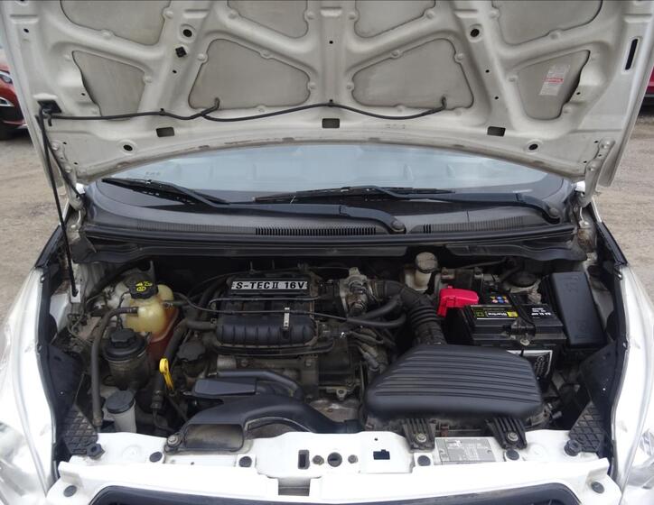 Chevrolet Spark 25