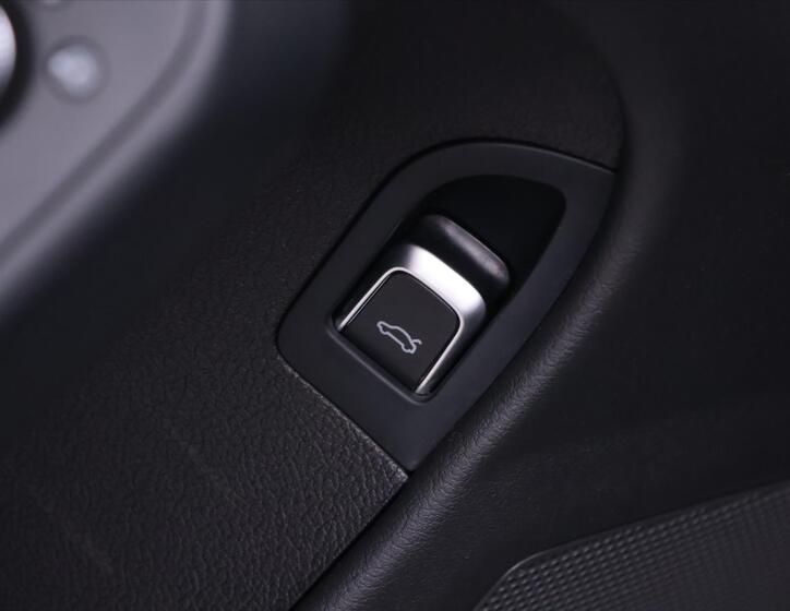 Audi A4 19