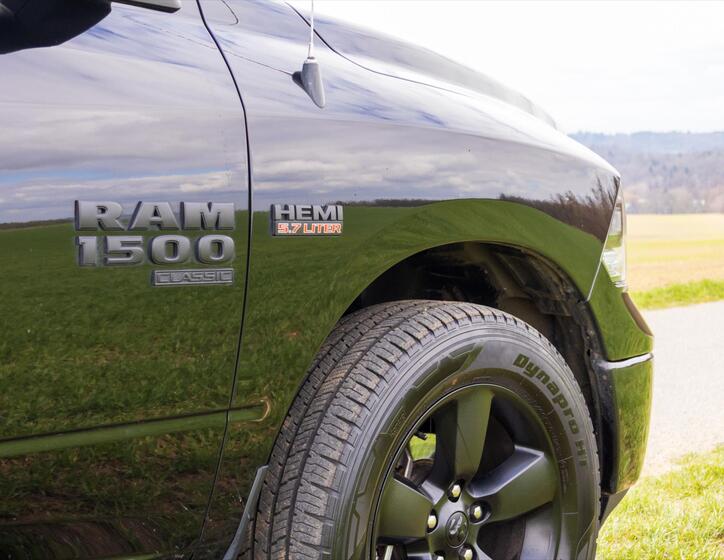 Dodge RAM 39