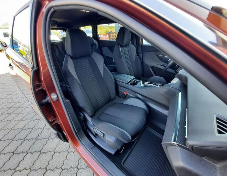 Peugeot 5008 15