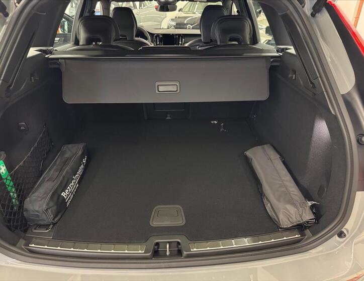 Volvo XC60 13