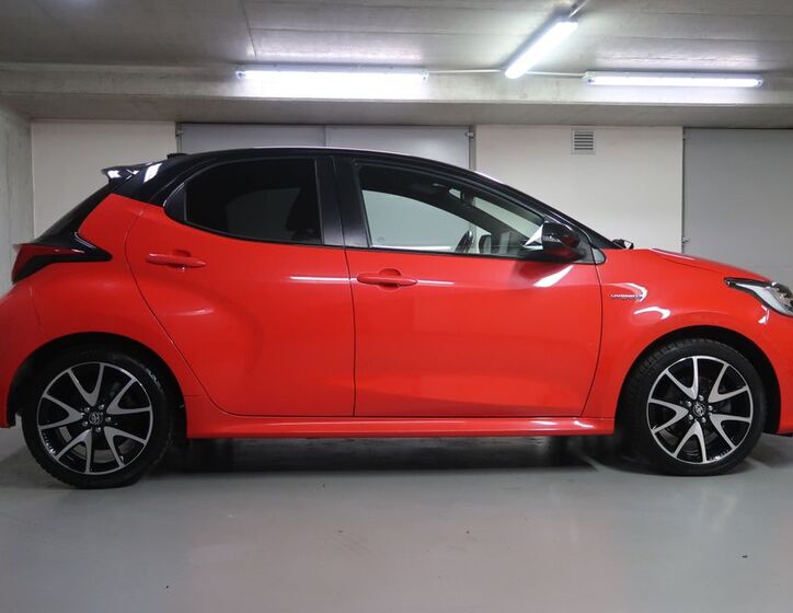 Toyota Yaris 4