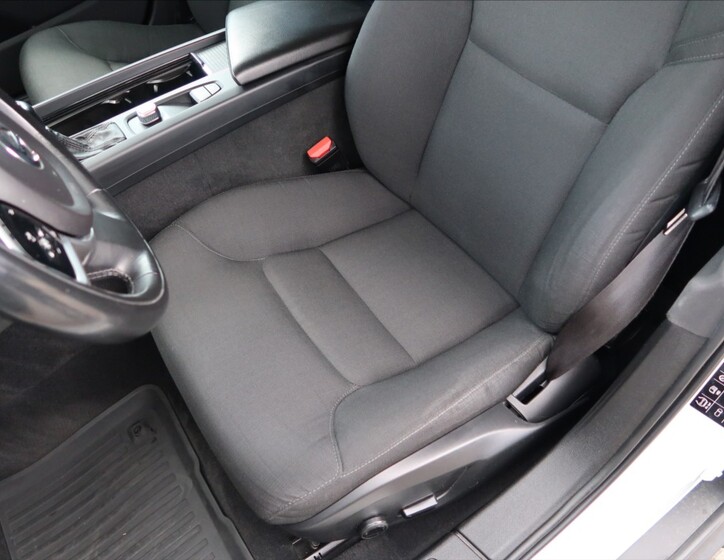 Volvo V60 29