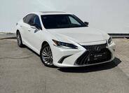 Lexus ES 300h 3