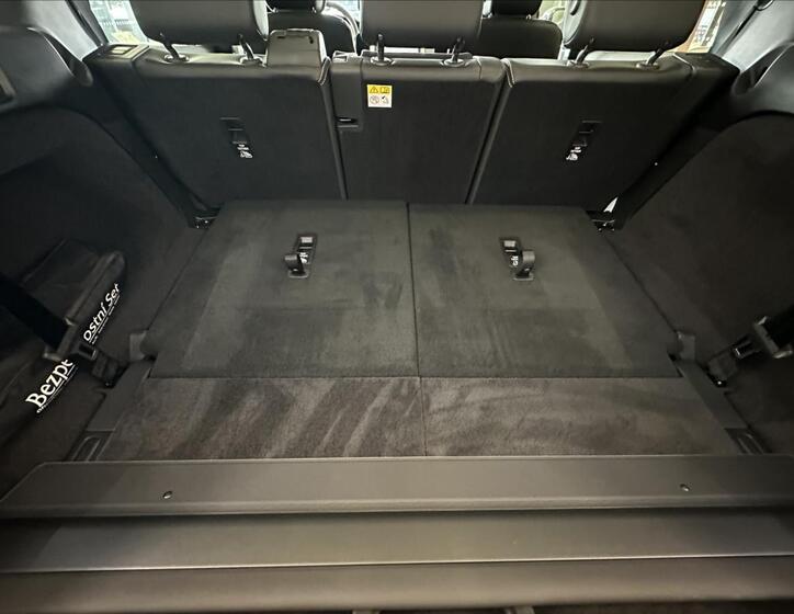 Land Rover Discovery 20