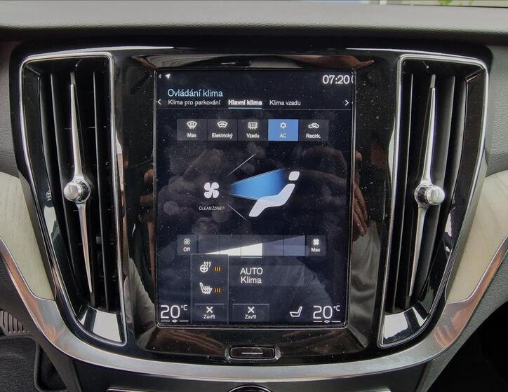 Volvo V60 33