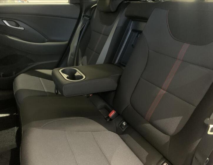 Hyundai i30 14
