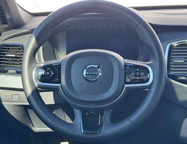 Volvo XC90 20
