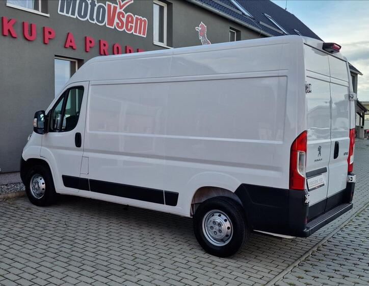 Peugeot Boxer 9
