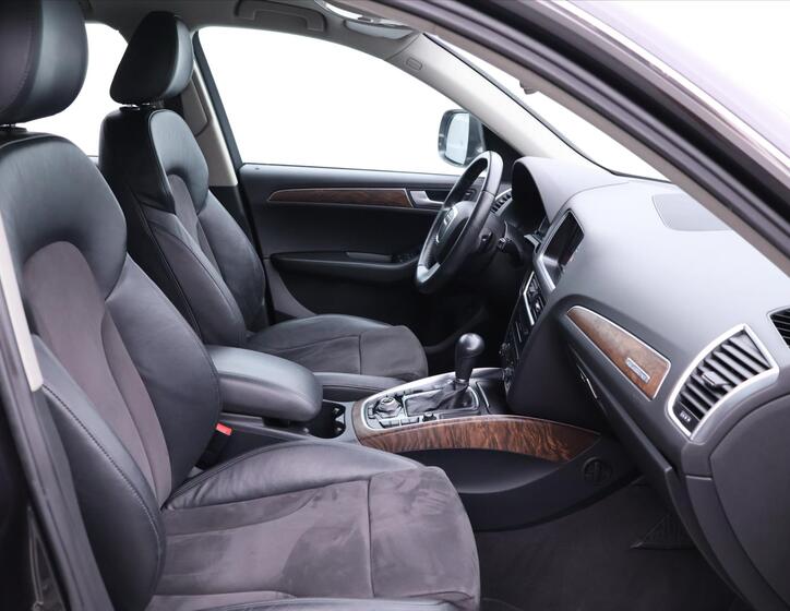Audi Q5 13